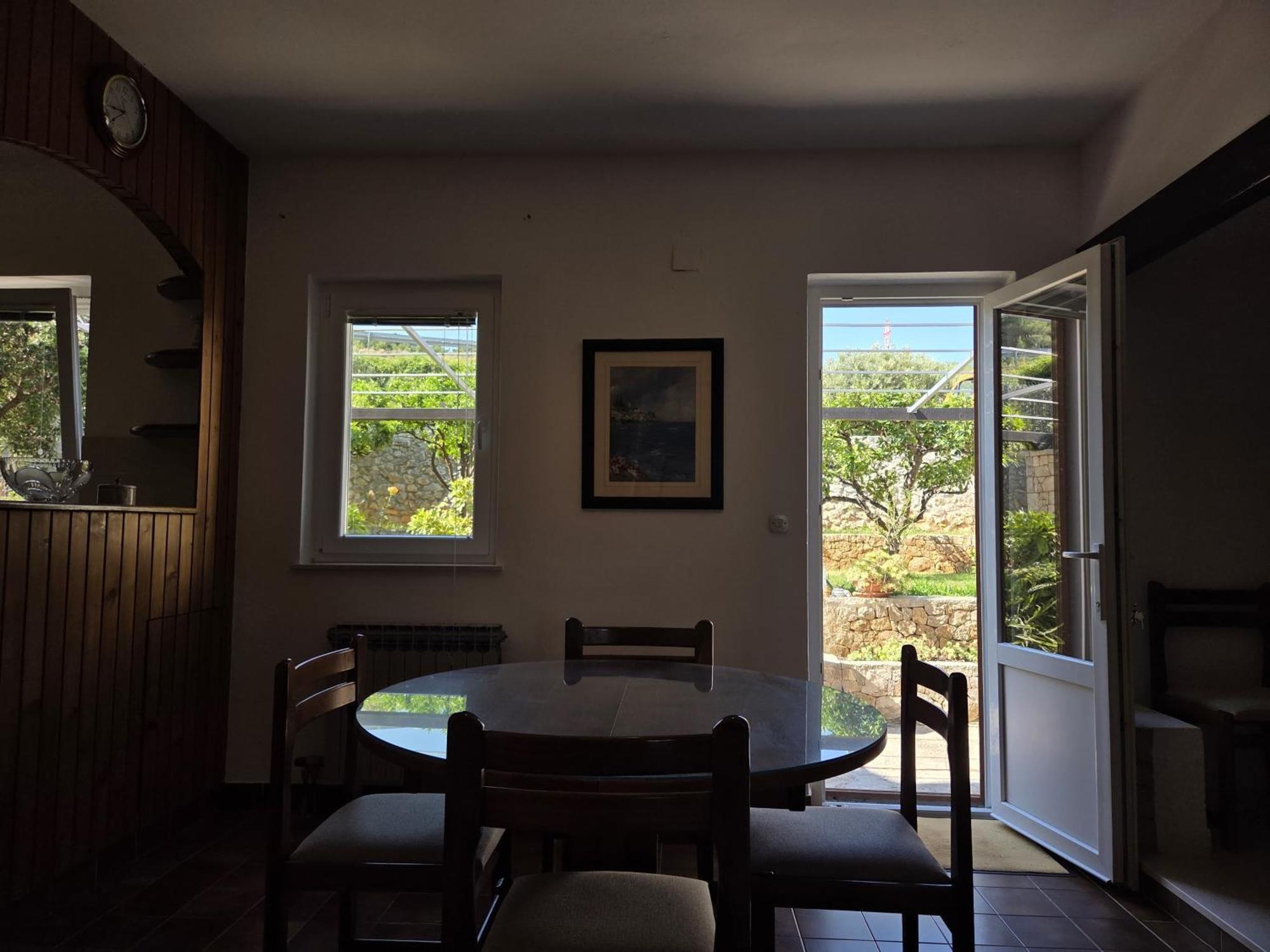 Apartments Jelena Supetar - Four Apartments - A Small House With A Private Yard - Two-Room Apartment With A Sea View - Studio Apartment - Two-Room Apartment With Garden View- Free Parking Ngoại thất bức ảnh